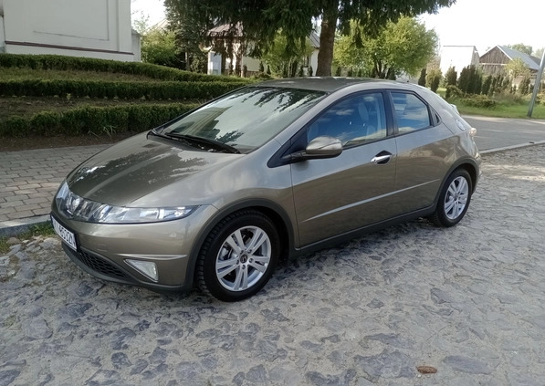 Honda Civic cena 23999 przebieg: 200000, rok produkcji 2008 z Pruchnik małe 631